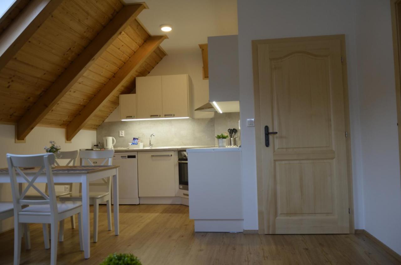 Apartmany U Vlcich Jam Petrovice u Susice ภายนอก รูปภาพ