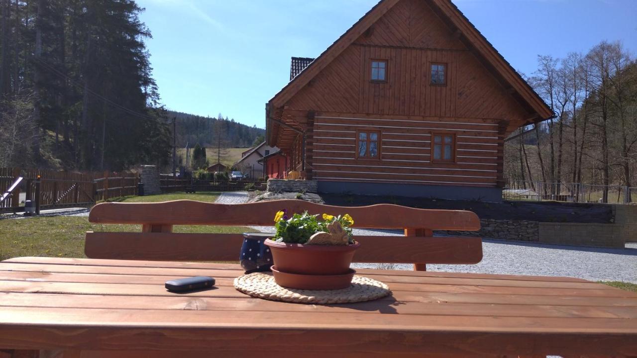 Apartmany U Vlcich Jam Petrovice u Susice ภายนอก รูปภาพ