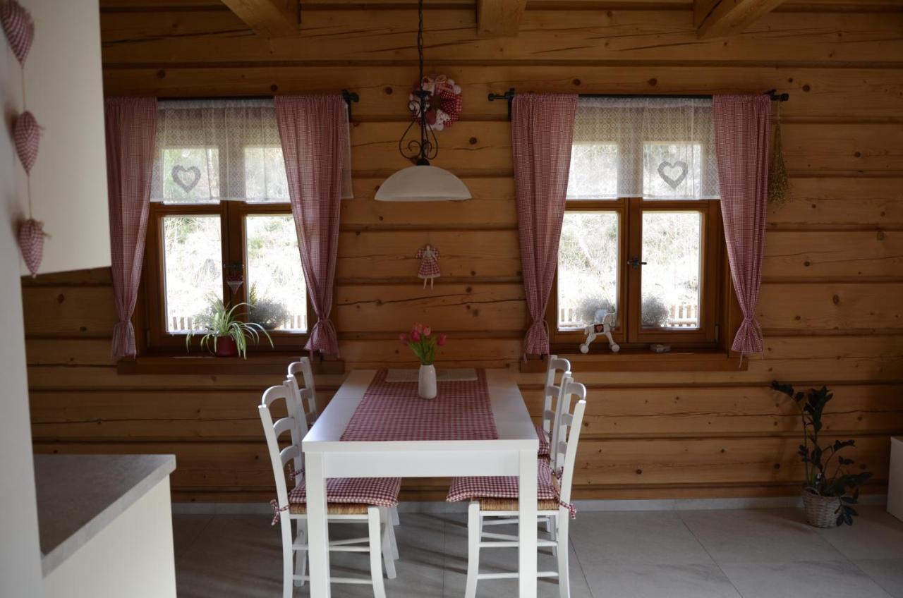 Apartmany U Vlcich Jam Petrovice u Susice ภายนอก รูปภาพ