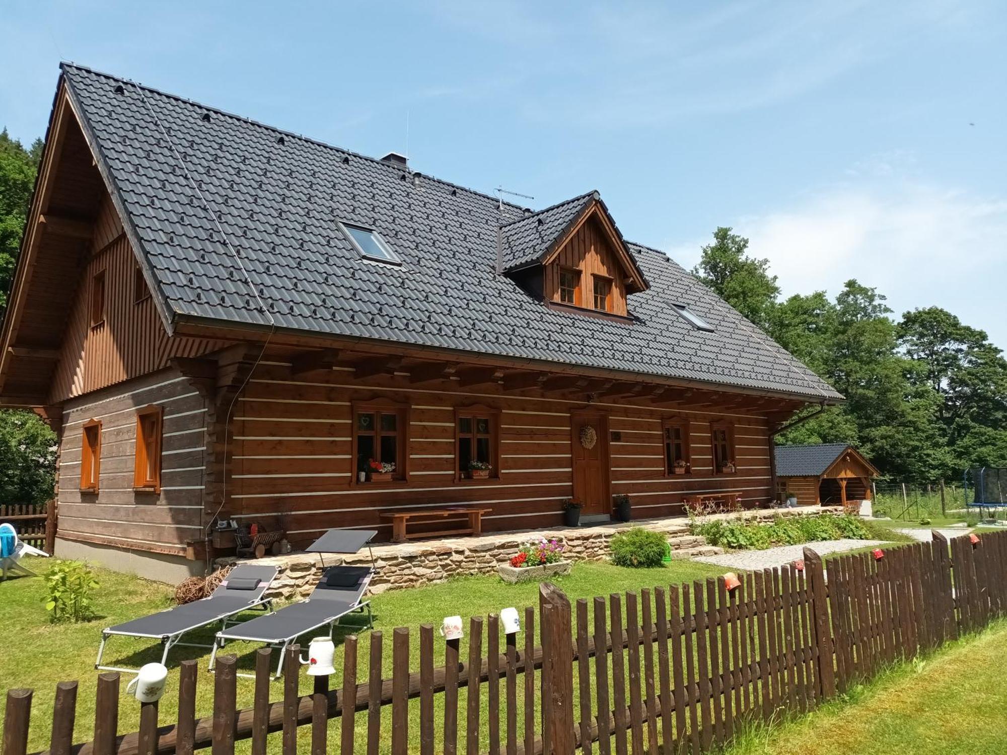 Apartmany U Vlcich Jam Petrovice u Susice ภายนอก รูปภาพ